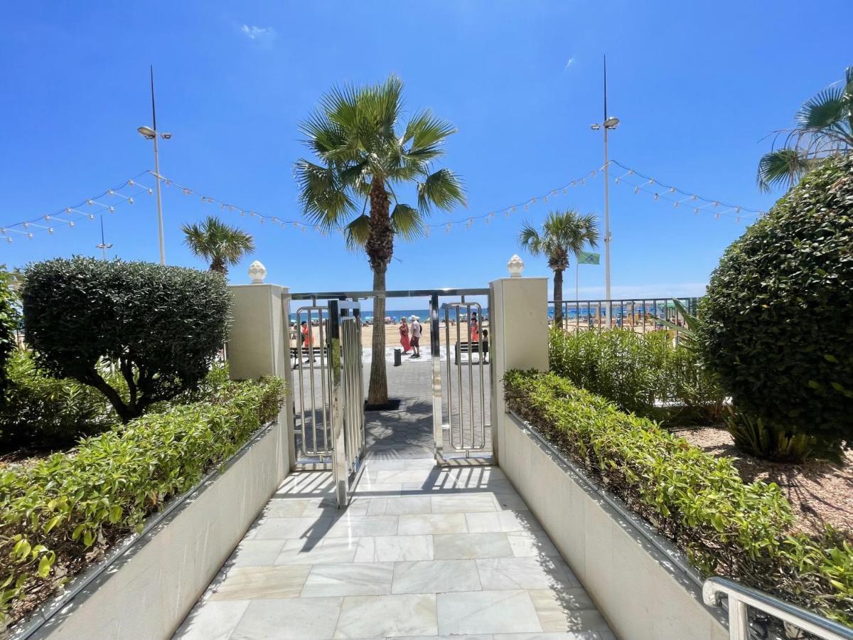 Tor Maraya Seafront Levante Views Benidorm Eksteriør billede